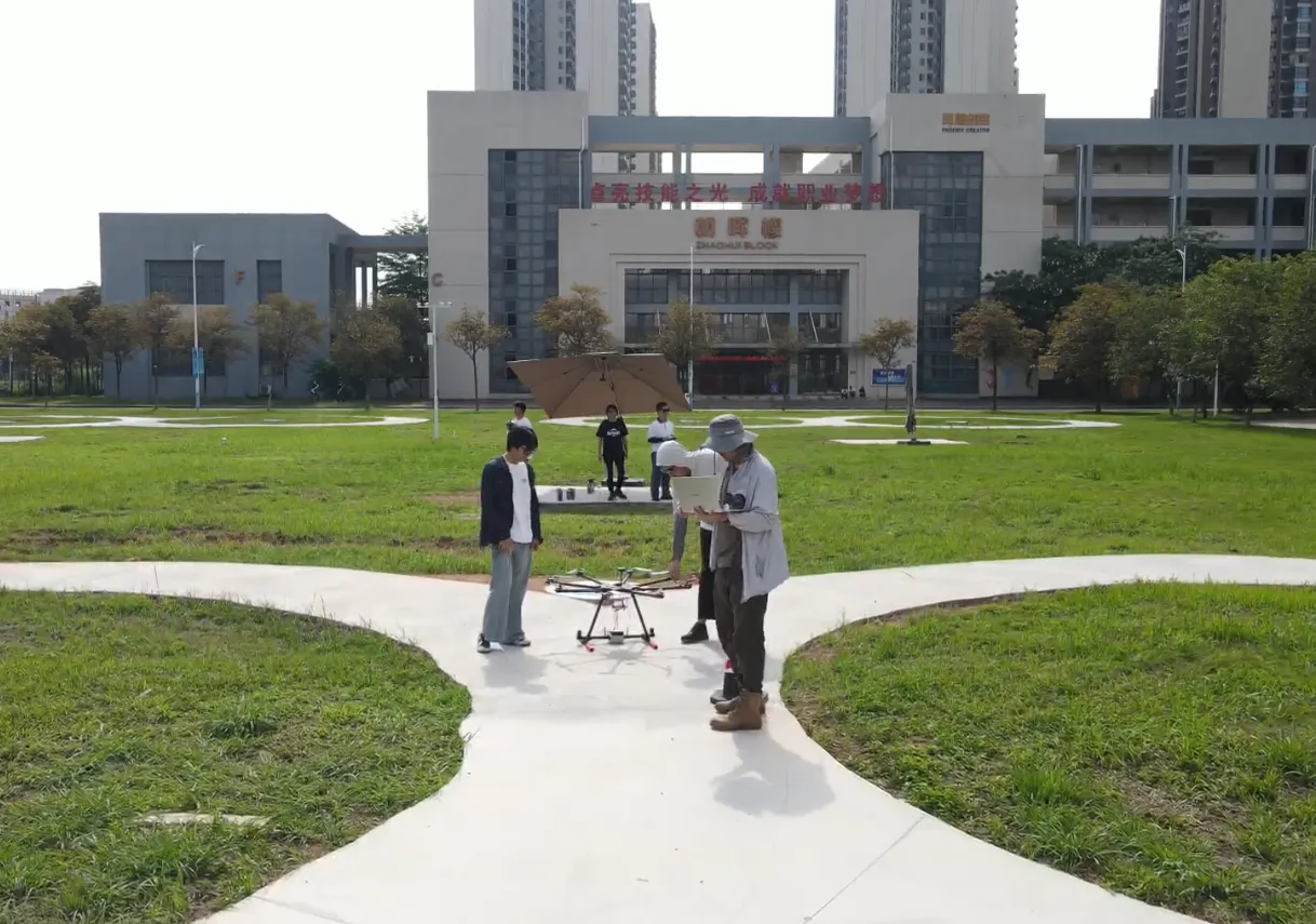 拥有先进的培训设备和多&hellip;